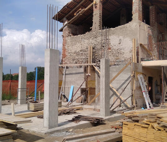 Ristrutturazione cascinale - Ciconio (TO)